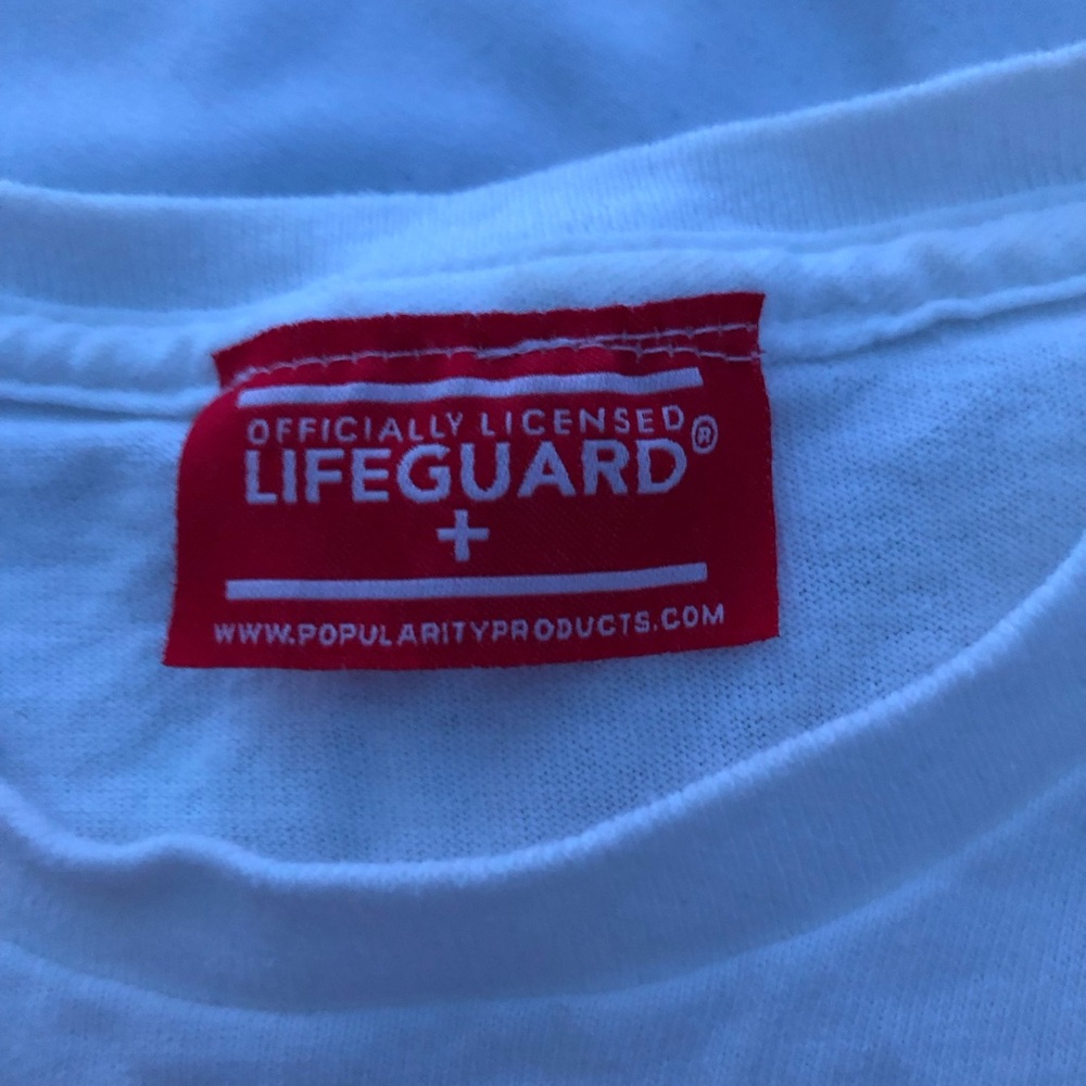 Life guard tee! - Picture 2 of 2